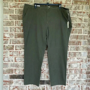A New Day Olive Green Slim Plus Size Mid Rise Pants